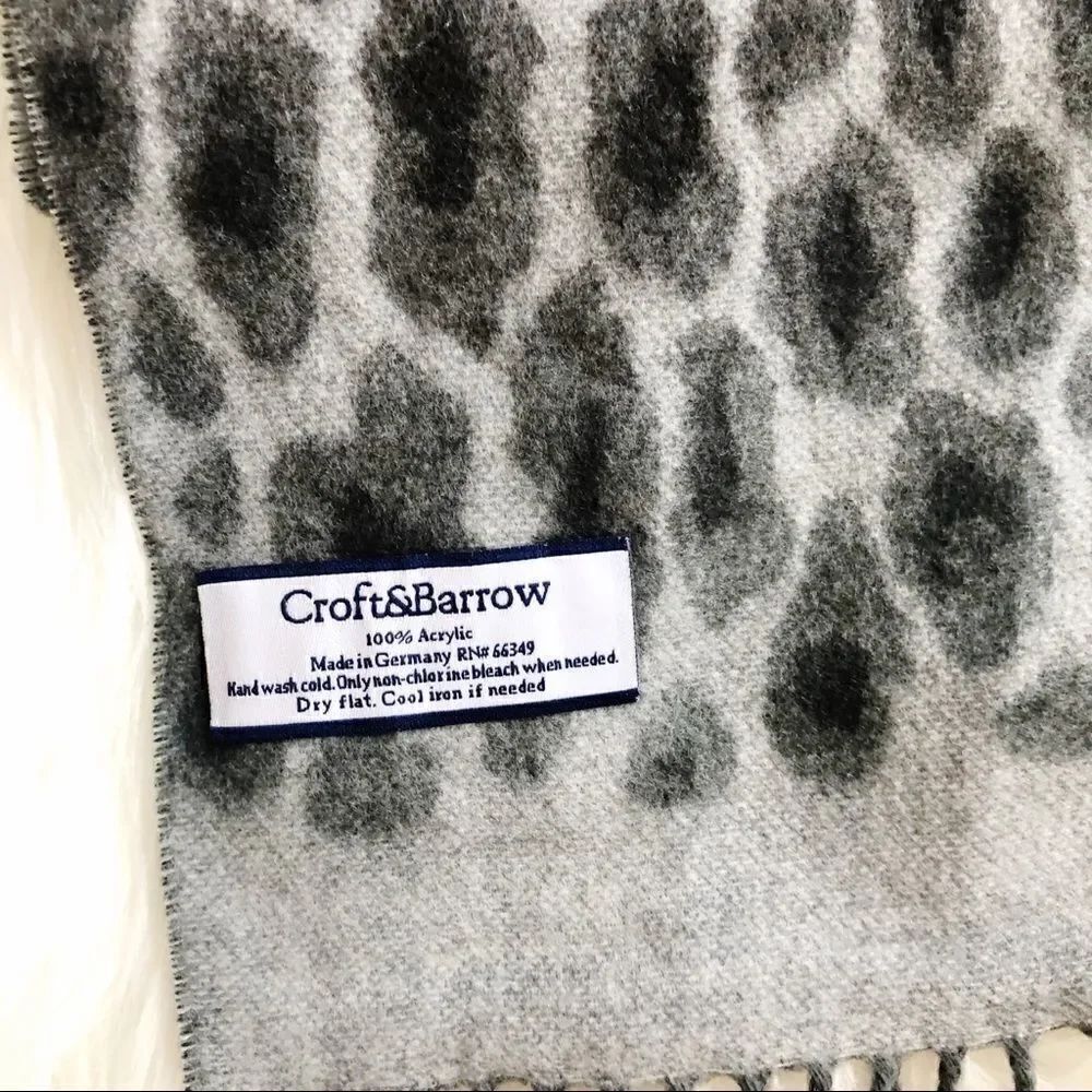 Croft & Barrow scarf - Picture 3 of 4